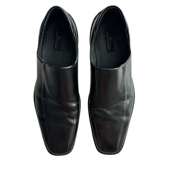 Marc Anthony Men’s Black Leather Slip-On Loafers Size 10.5 - Picture 3 of 7